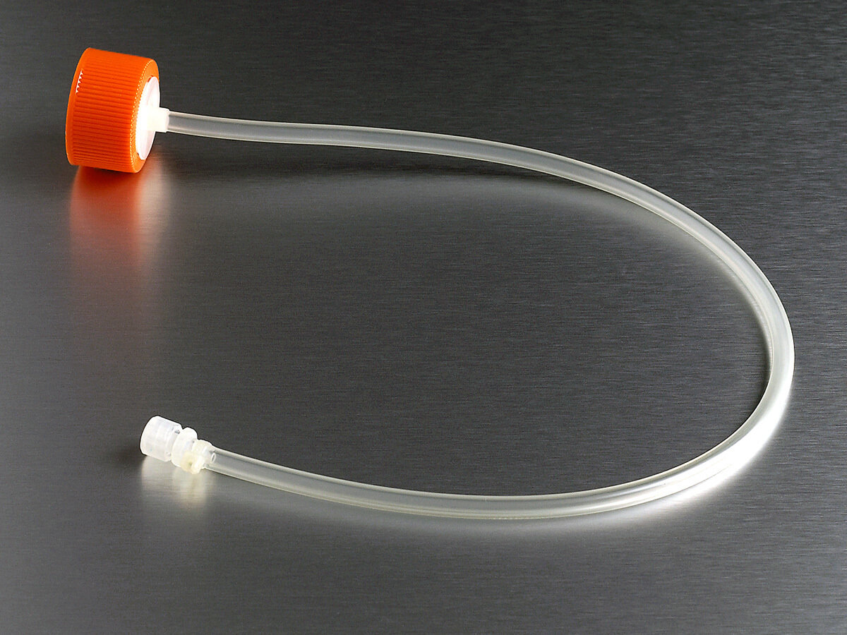 CellSTACK含管透气盖（33mm、18in母鲁尔接头） - Corning