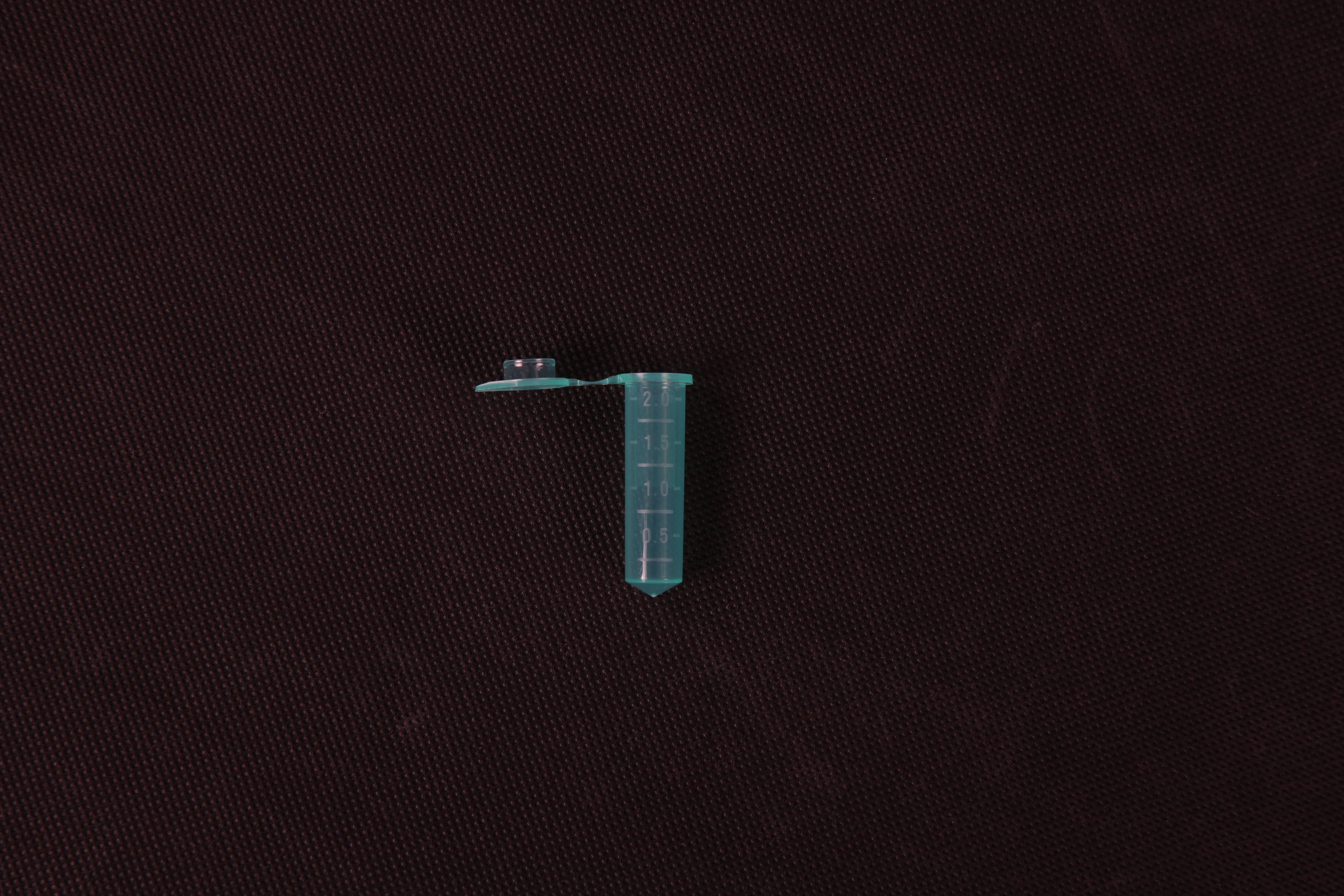 按压盖微量离心管（2.0ml、PP材质、绿色、袋装，非灭菌） - Axygen